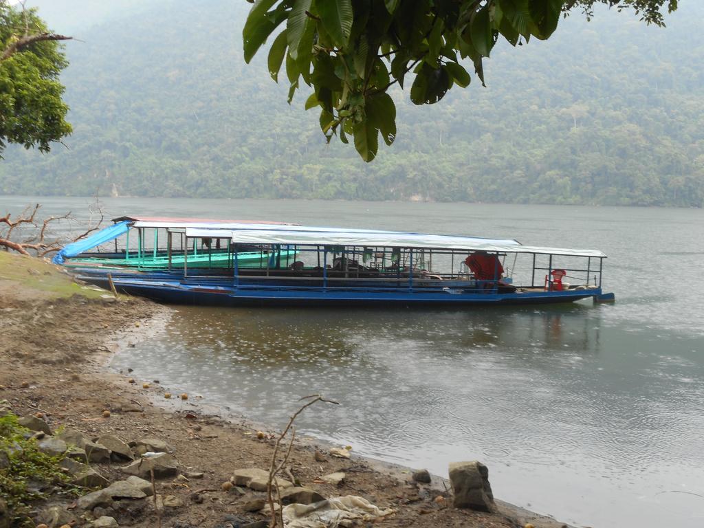 Ba Be Lake Homestay - Quynh Chi Exterior foto